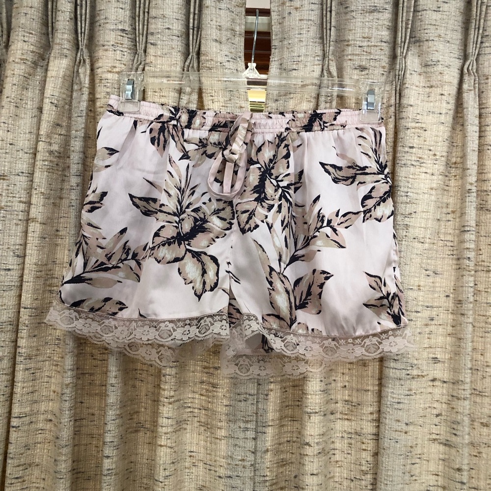 House of Harlow 1960 Floral Sleep Shorts